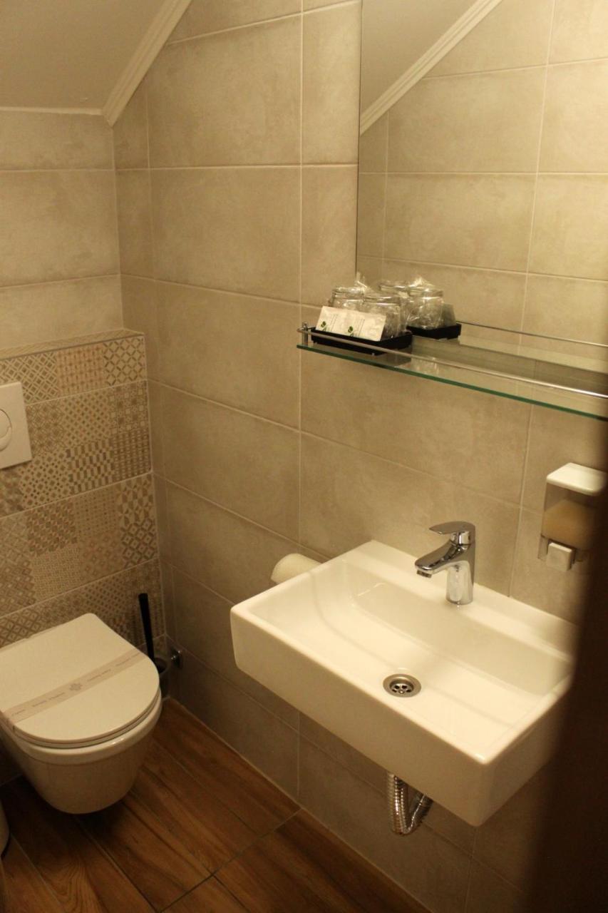 Guesthouse Rezekov Podrum Jastrebarsko Buitenkant foto
