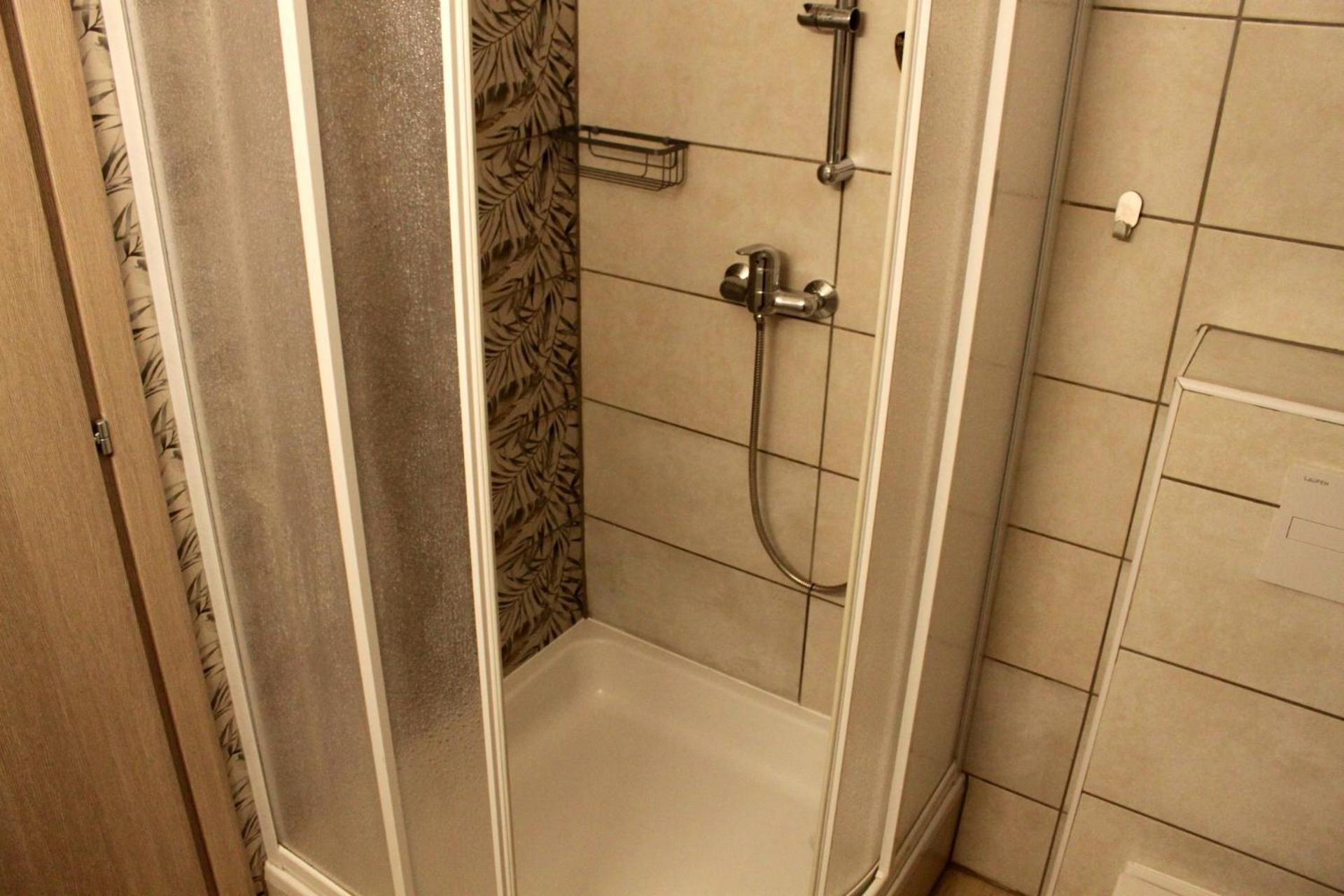 Guesthouse Rezekov Podrum Jastrebarsko Buitenkant foto