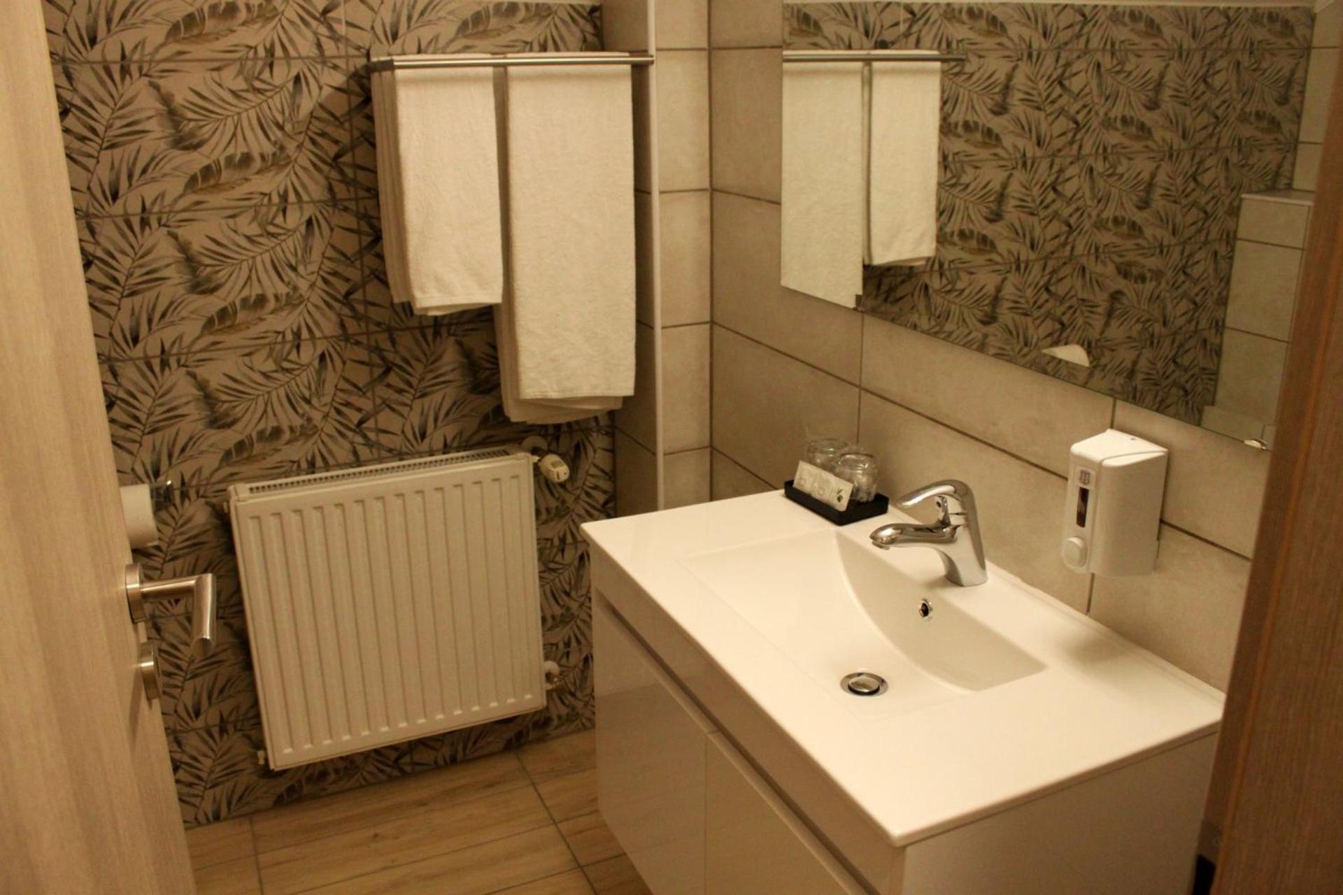 Guesthouse Rezekov Podrum Jastrebarsko Buitenkant foto