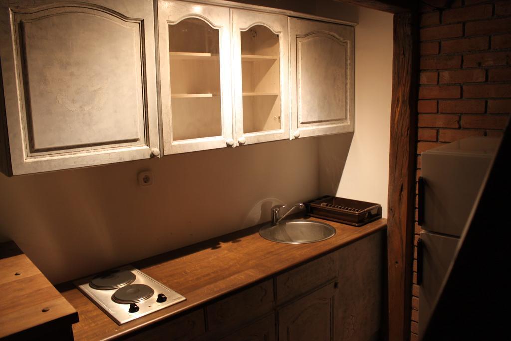 Guesthouse Rezekov Podrum Jastrebarsko Buitenkant foto
