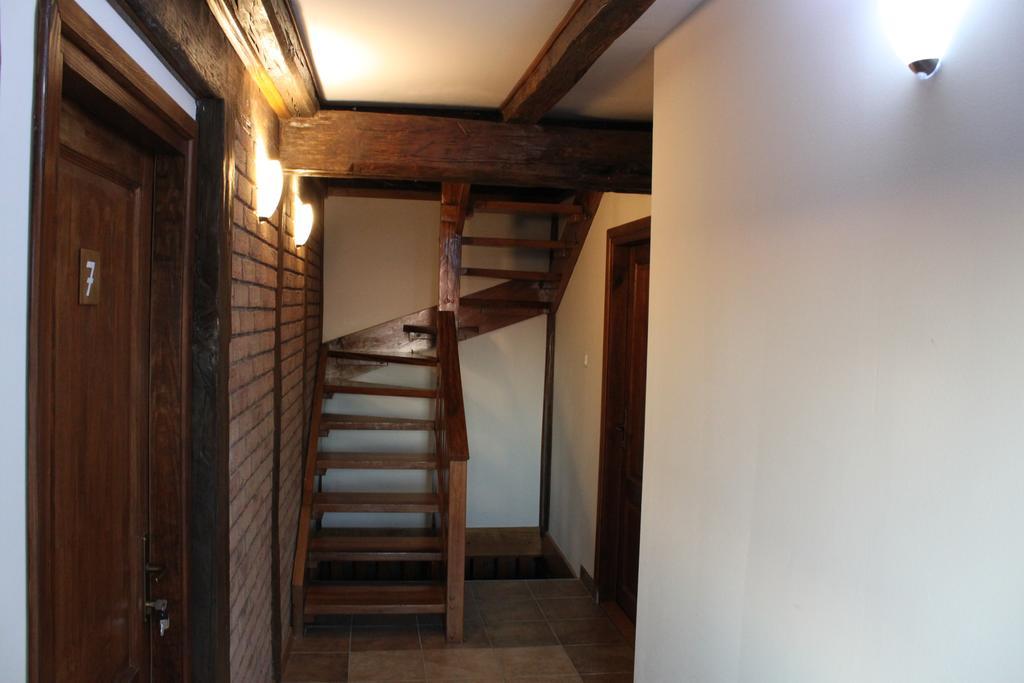 Guesthouse Rezekov Podrum Jastrebarsko Buitenkant foto